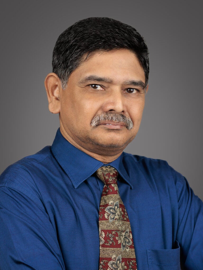 Bharadwaj Veeravalli